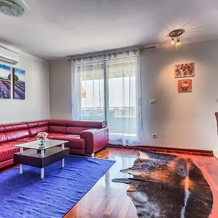 Sanny Apartman Split