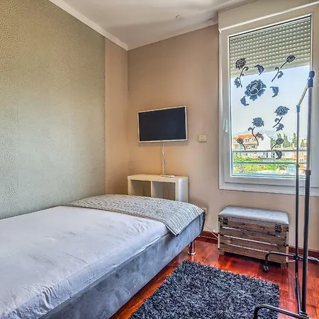 Sanny Apartment